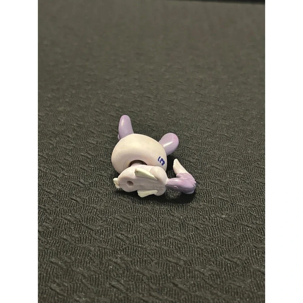 Littlest Pet Shop Hasbro Chinchilla #2135 Purple With Green Eyes LPS Pre-owned